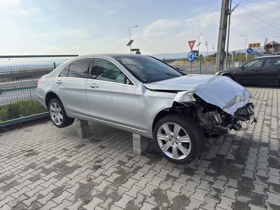 Dezmembrez s350cdi w222 s-classe piese avariat