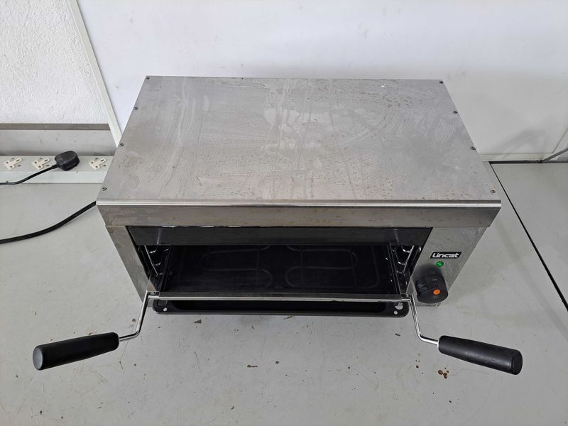 Грил - Lincat 2800 W