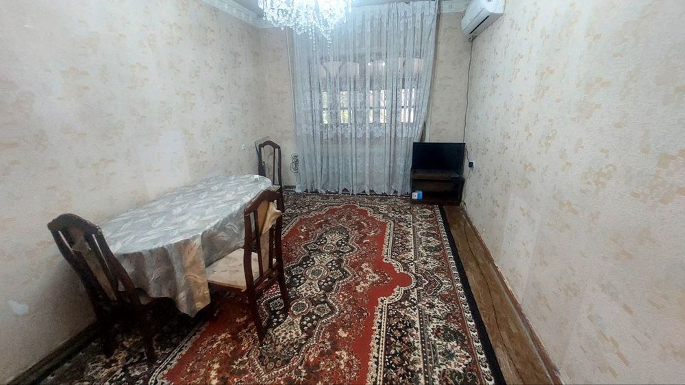 Юнусабад 10 квартал 3/1/5 балкон 2х6м, огород подвал