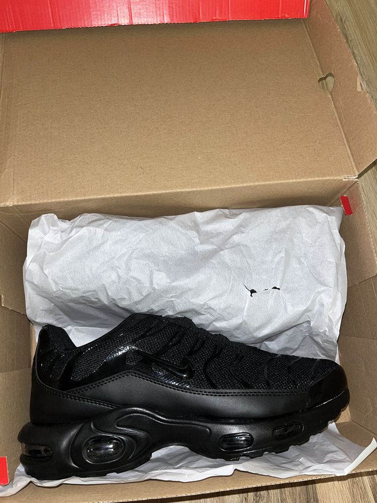 AirMax Plus Tn Black *НОВИ* + ПОДАРЪК