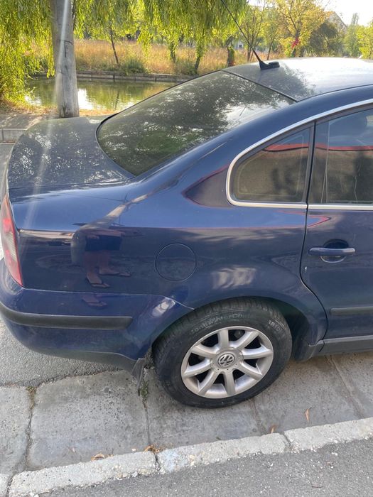 De vanzare pasaat b5.5 tdi 1.9 130 cp