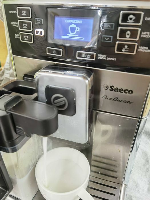 Saeco Piko Baristo - внос , с БГ меню , с кана за мляко и консумативи