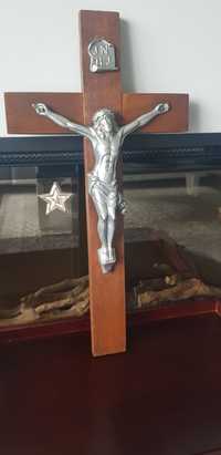 Crucifix vechi din lemn masiv și duraluminiu