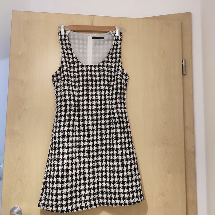 Sarafan office housebrand