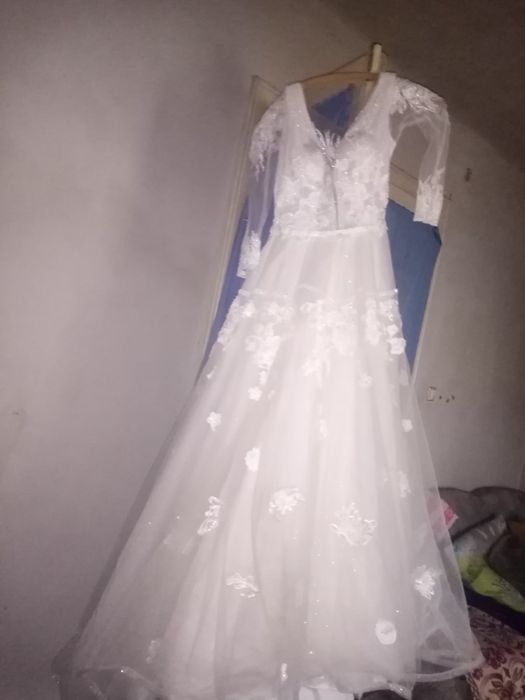 Vând rochie de mireasa