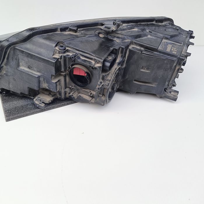 Десен фар Ауди А8 Audi A8 4H фейс Matrix 4H0.941.036