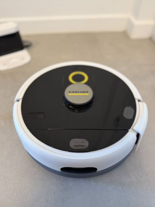 Robot Mop Aspirator Inteligent KARCHER RCF3 - pret negociabil