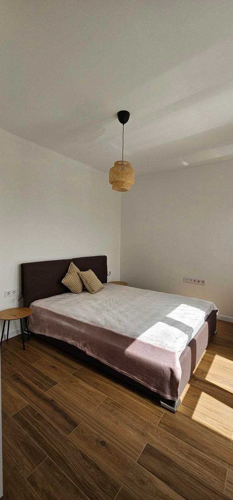 Дава се под наем Двустаен апартамент в Пловдив, Каменица 1 - 65 кв.м за 600 € - Снимка #2
