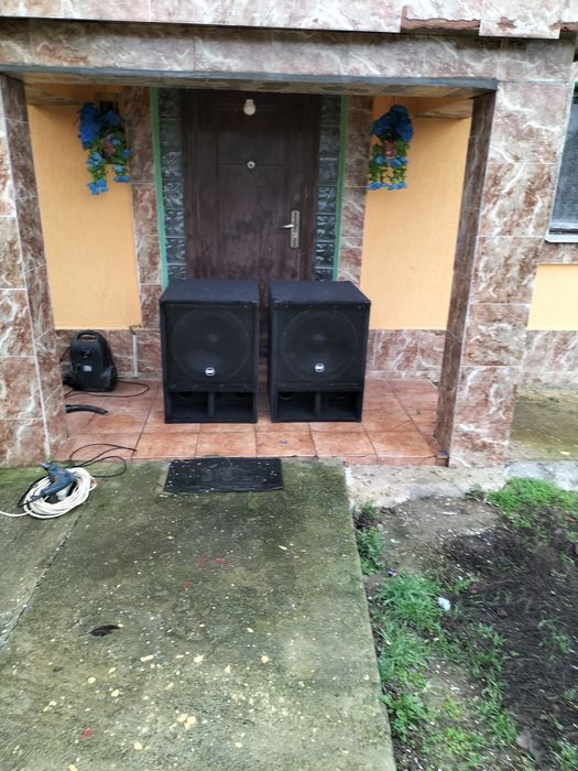 Basi 18 600rms si sateliti 15 rcf bynacord fbt