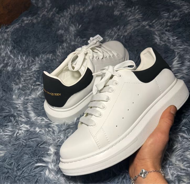 sneakers adidas alexander mcqueen
