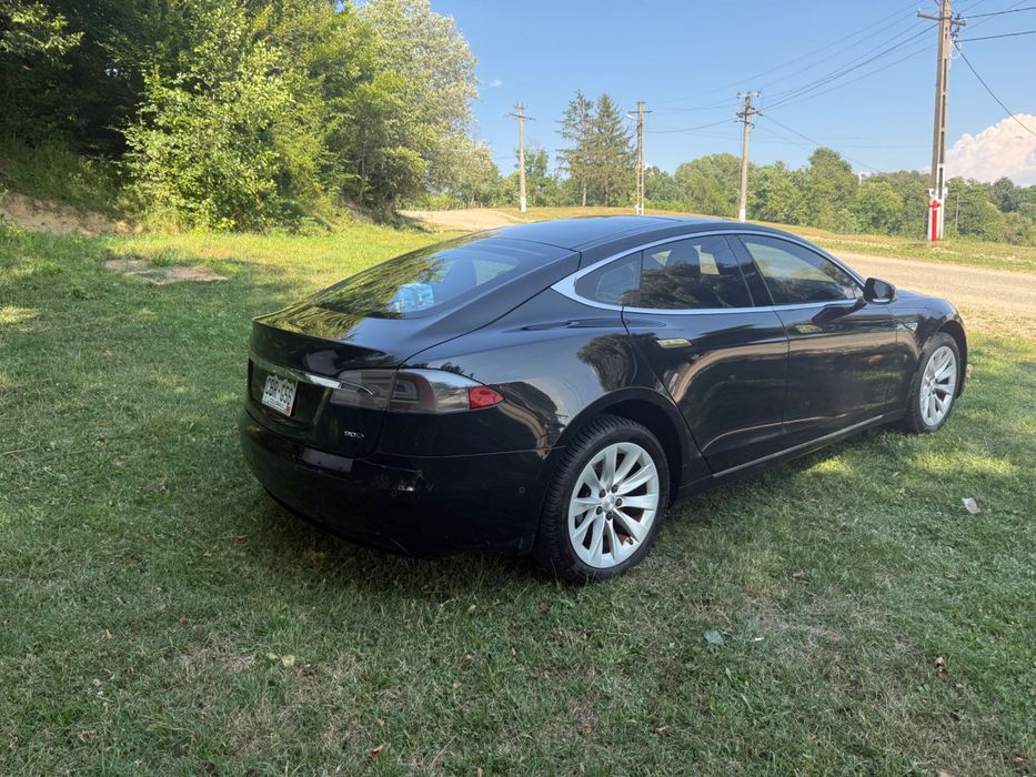 2016 Tesla Model S 90d