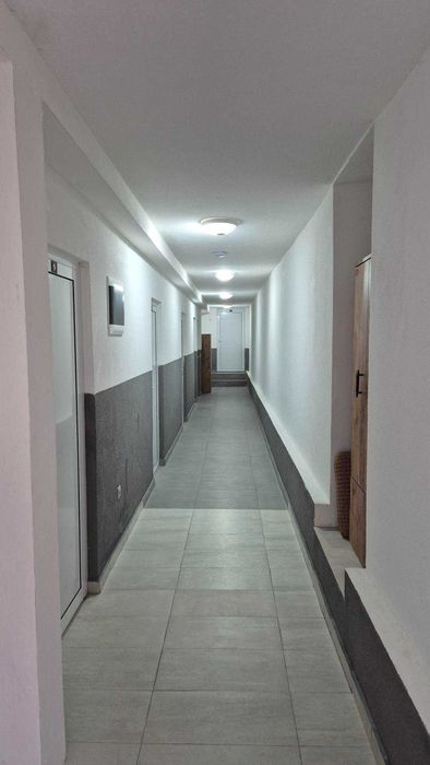 Стаи и легла за нощувки за работници и групи в с.Скравена