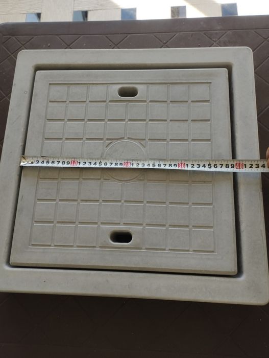 Люк колодец бордюр