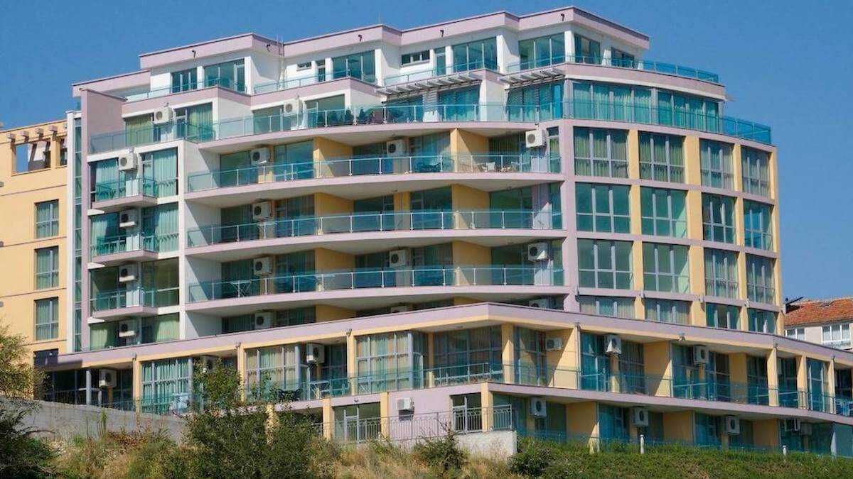 Продава се Двустаен апартамент в Несебър - 65 кв.м за 1354 €/кв.м - Снимка #11