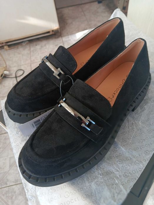 НОВИ дамски обувки POTOCKI