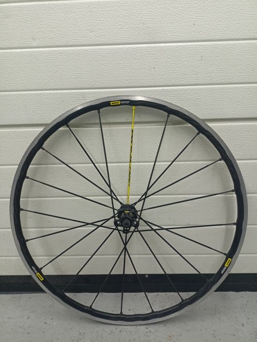 Mavic Ksyrium Pro Ust, roata spate cursiera