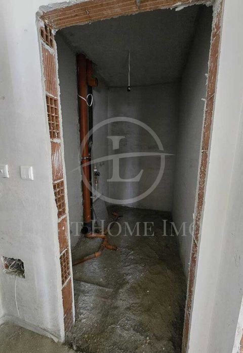 Продава се Двустаен апартамент в Пловдив, Христо Смирненски - 66 кв.м за 1750 €/кв.м - Снимка #4