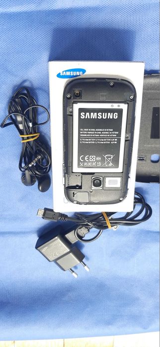 Telefon Samsung Galaxy Young GT-S6310, Blue, casti, incarcator