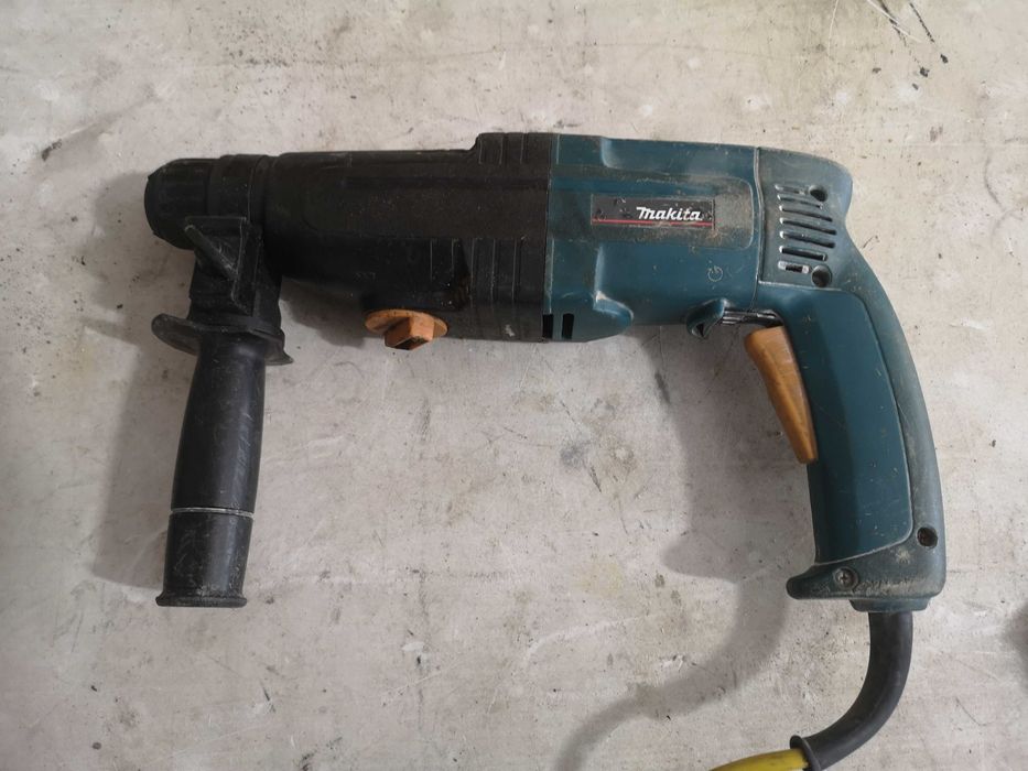Перфоратор - Makita 680W \ 110V