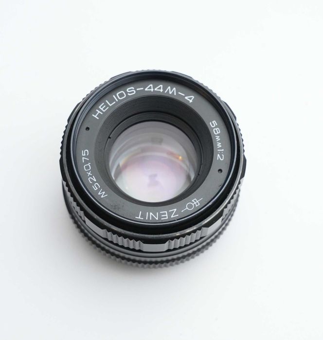 M42-Zenit Helios 44M-4 58mm F2