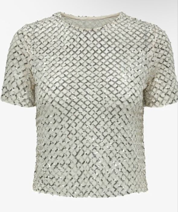 Лъскава тениска stradivarius