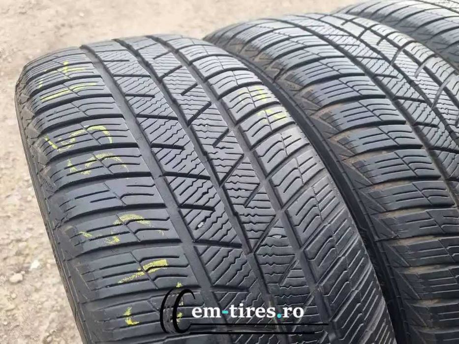 SET 4 Anvelope Iarna 215/55 R17 BARUM Polaris 5 98V