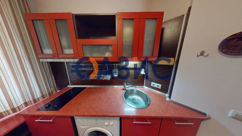 Продава се Къща в с. Кошарица, Област Бургас - 116 кв.м за 1199 €/кв.м - Снимка #1