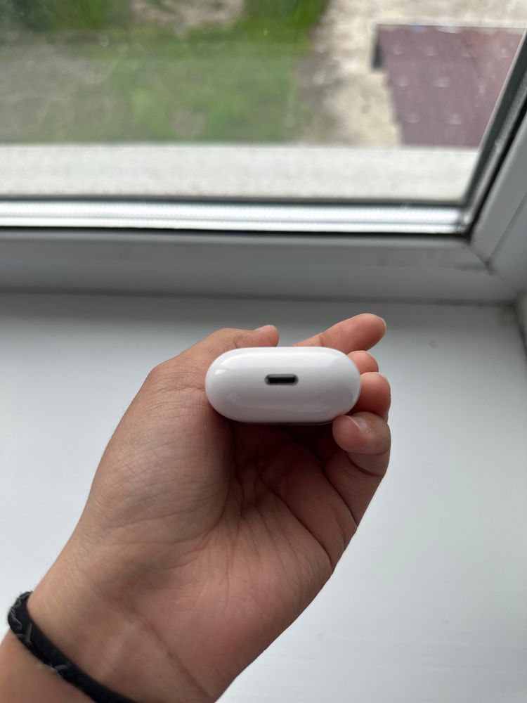 Air Pods 2 поколения