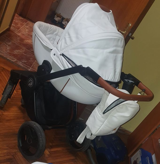 Carucior Krausman 3 în 1 Topaz Lux alb