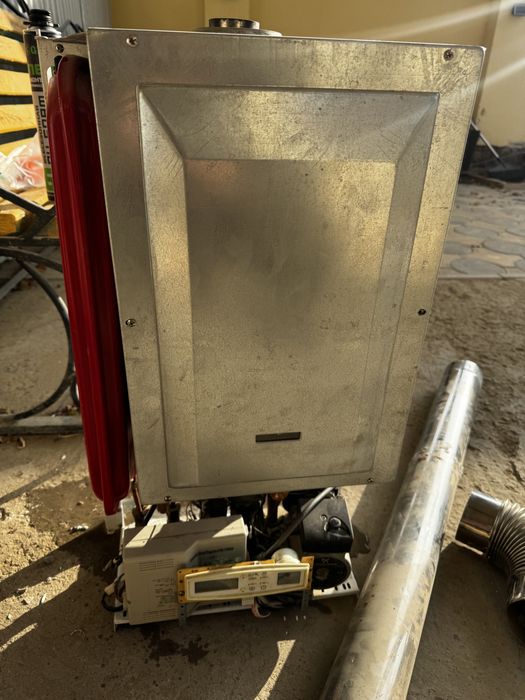 Газовый котел бу запчасть.