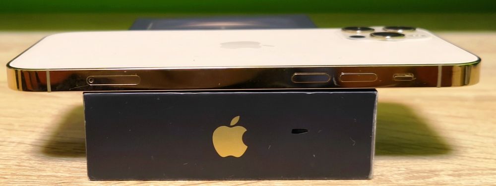 •Отличен• iPhone 12 Pro 256GB Gold