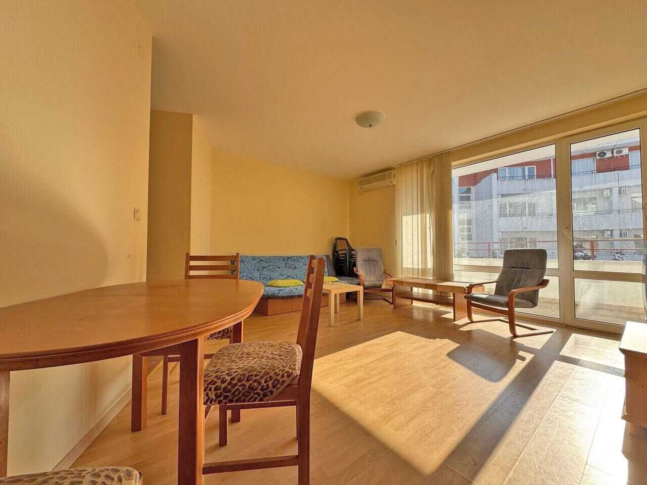 Продава се Двустаен апартамент в к.к. Елените - 72 кв.м за 971 €/кв.м - Снимка #3