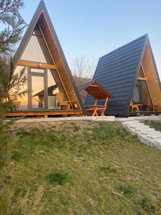 Case tip A la pret de producator