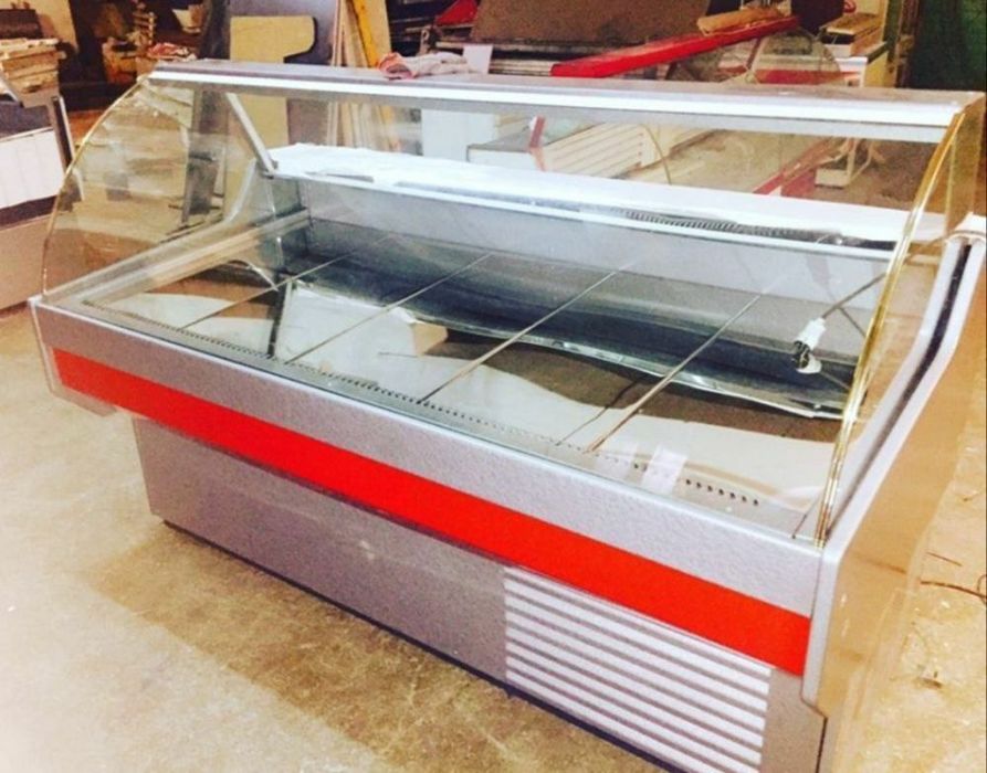 Витринные холодильники для кондитерских изделий