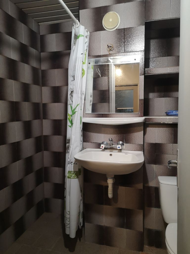 Дава се под наем Двустаен апартамент в Свиленград - 45 кв.м за 255 € - Снимка #2