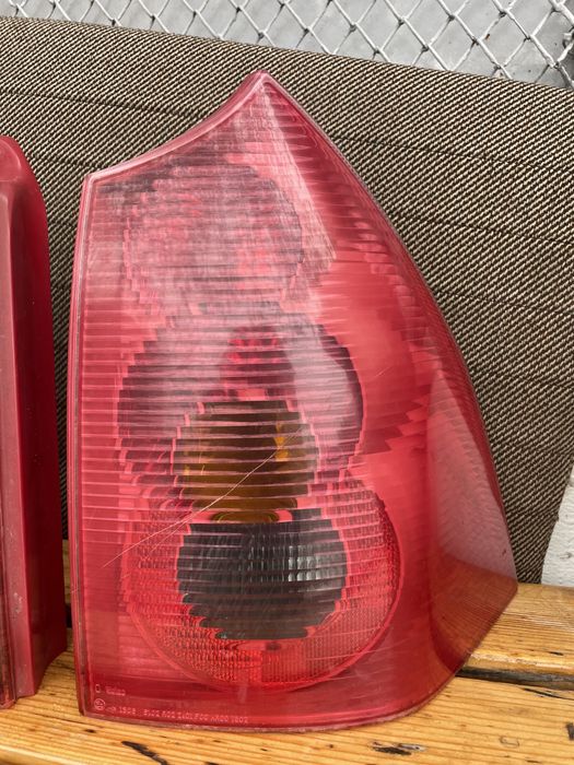 Оригинален Стоп за пежо 307sw комби цената е за 1-брой наличен е левия