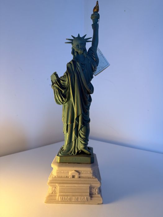 Statuia Libertatii - “Liberty Enlightening the World” Colea Art, L.E.