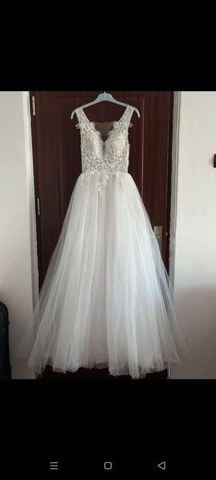 Rochie alba de mireasa
