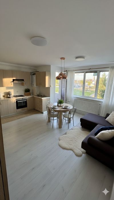 PF vand apartament 3 camera in curte la Vivo 70 Mp