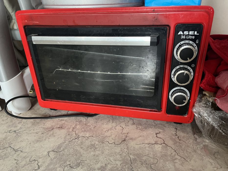 Асел печь в хорошем состоянии, все работает