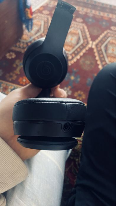 Beats solo 3 wireless