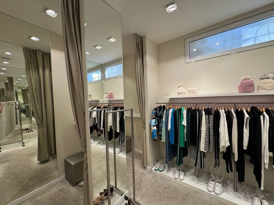 С.Азимова | 145 школа - Сдается в аренду помещение вдоль дороги 116м2