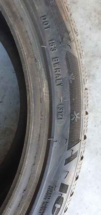 продавам 6 гуми 4 зимни и две лятни