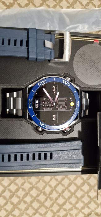 €Huawei watch Ultimate Blue impecabil la cutie full