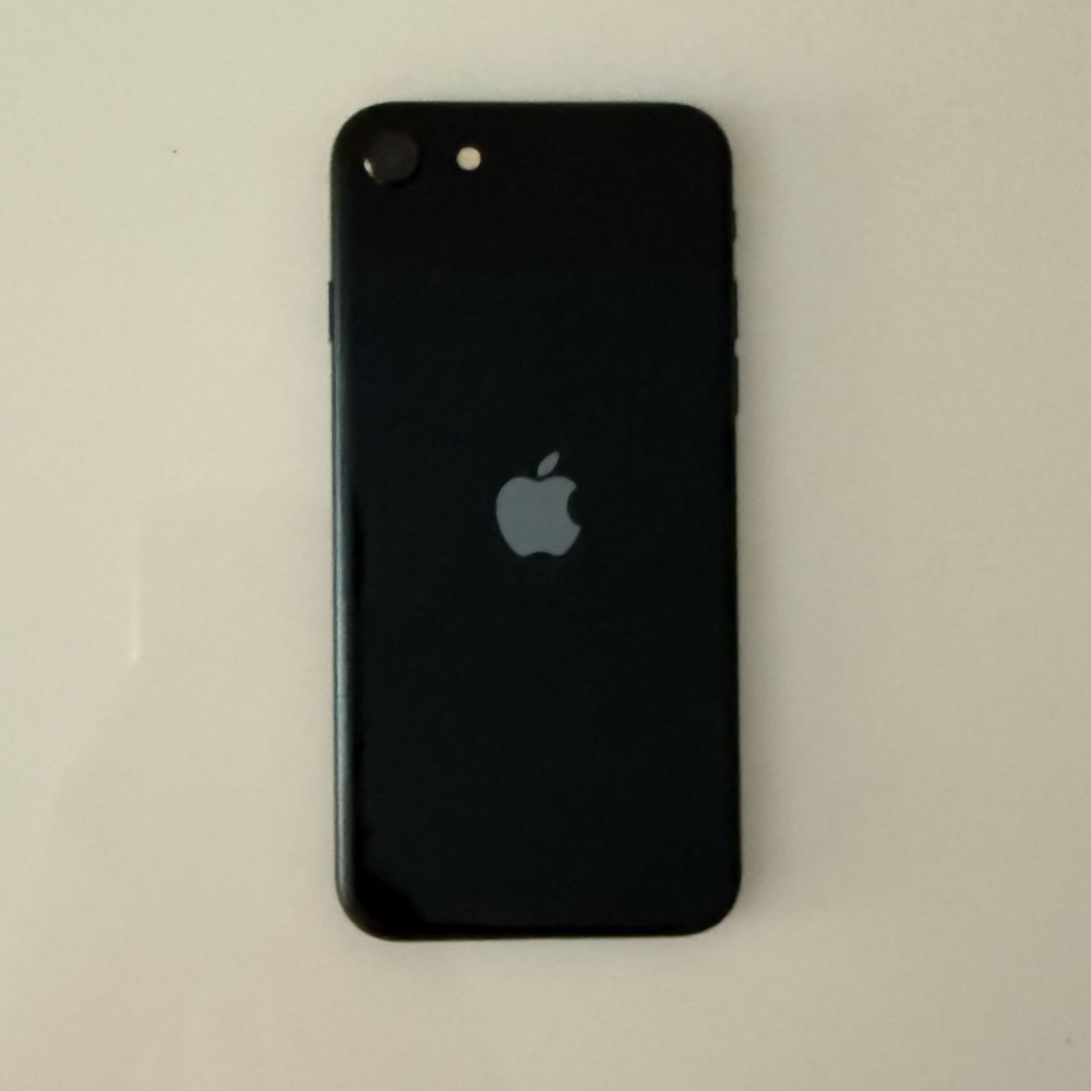 Iphone SE (2022), Midnight, 64GB