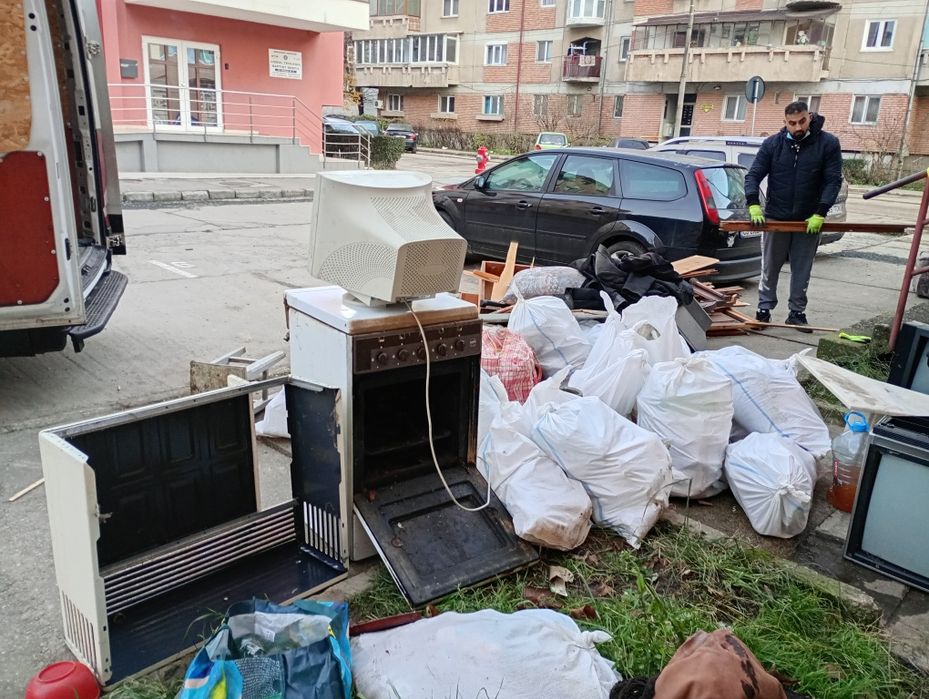 Servicii de debarasări subsoluri, mansarde și apartamente, Transport