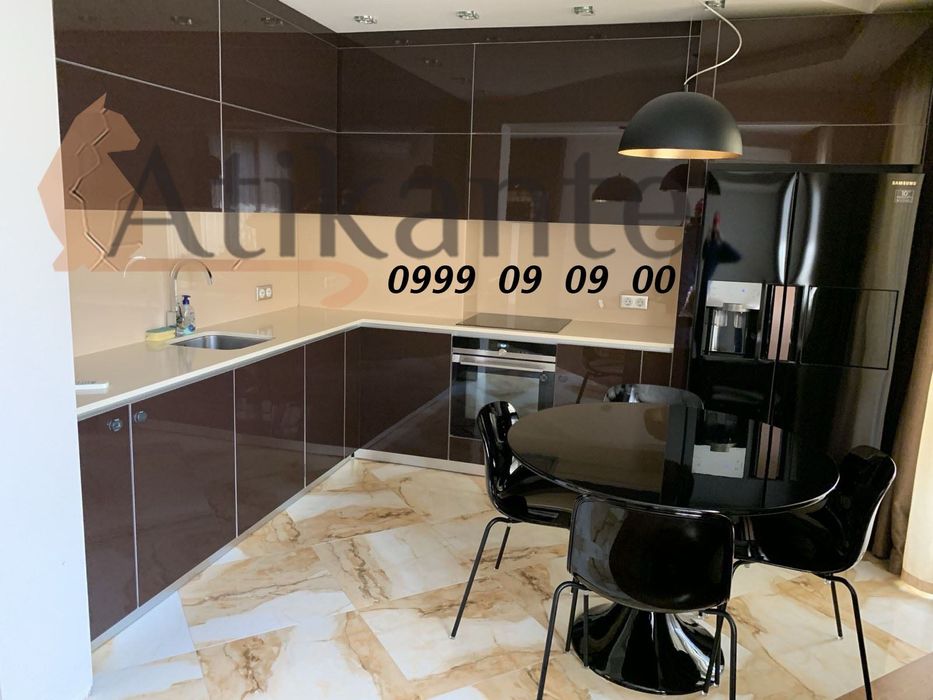 Продава се Двустаен апартамент в София, Лозенец - 90 кв.м за 4989 €/кв.м - Снимка #2