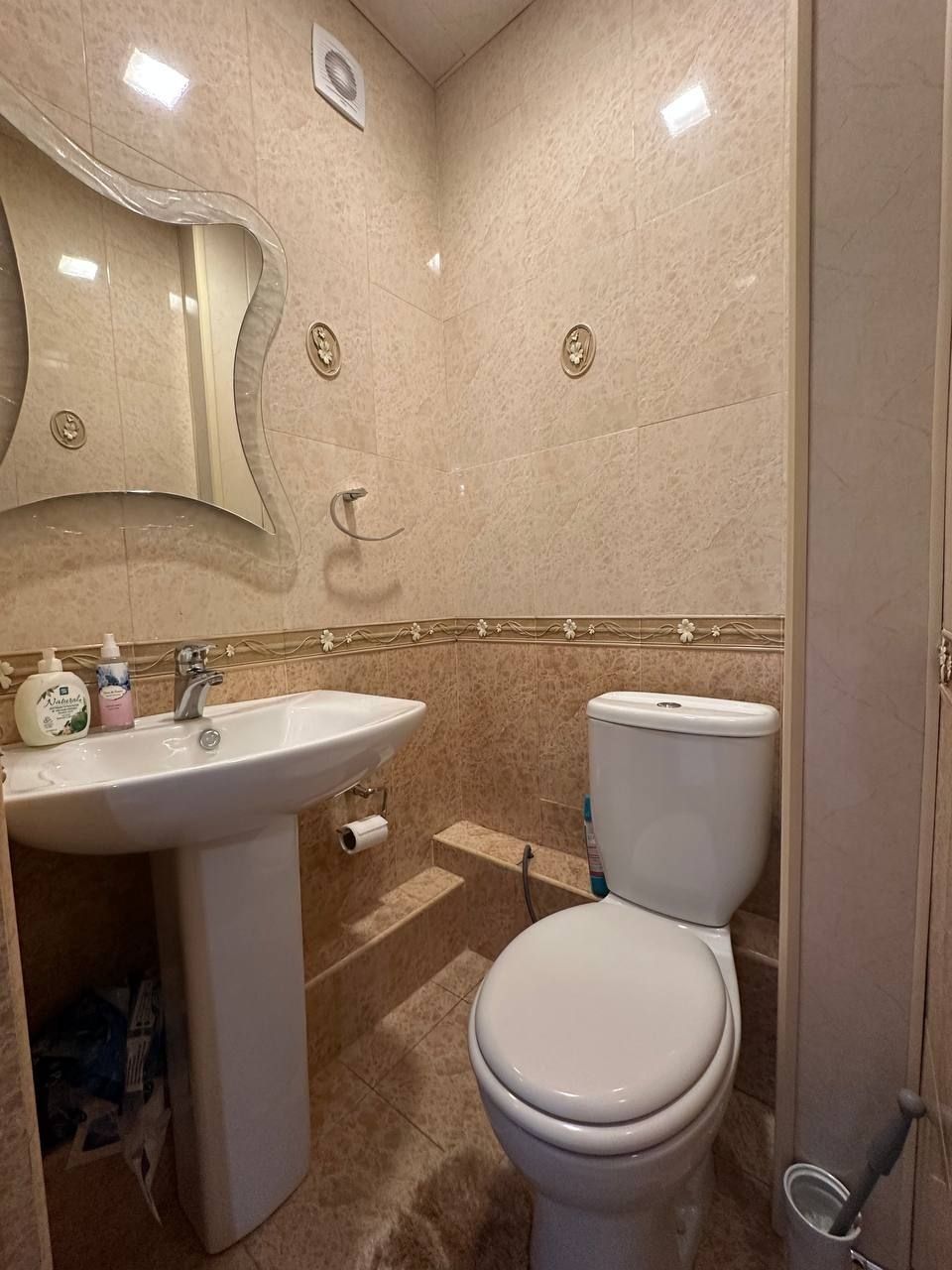 Продаётся квартира 3/8/9 Шастри, кафе Бек 74 м² ID: #3532
