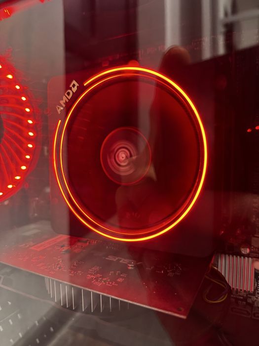 Unitate Genesis Titan 700