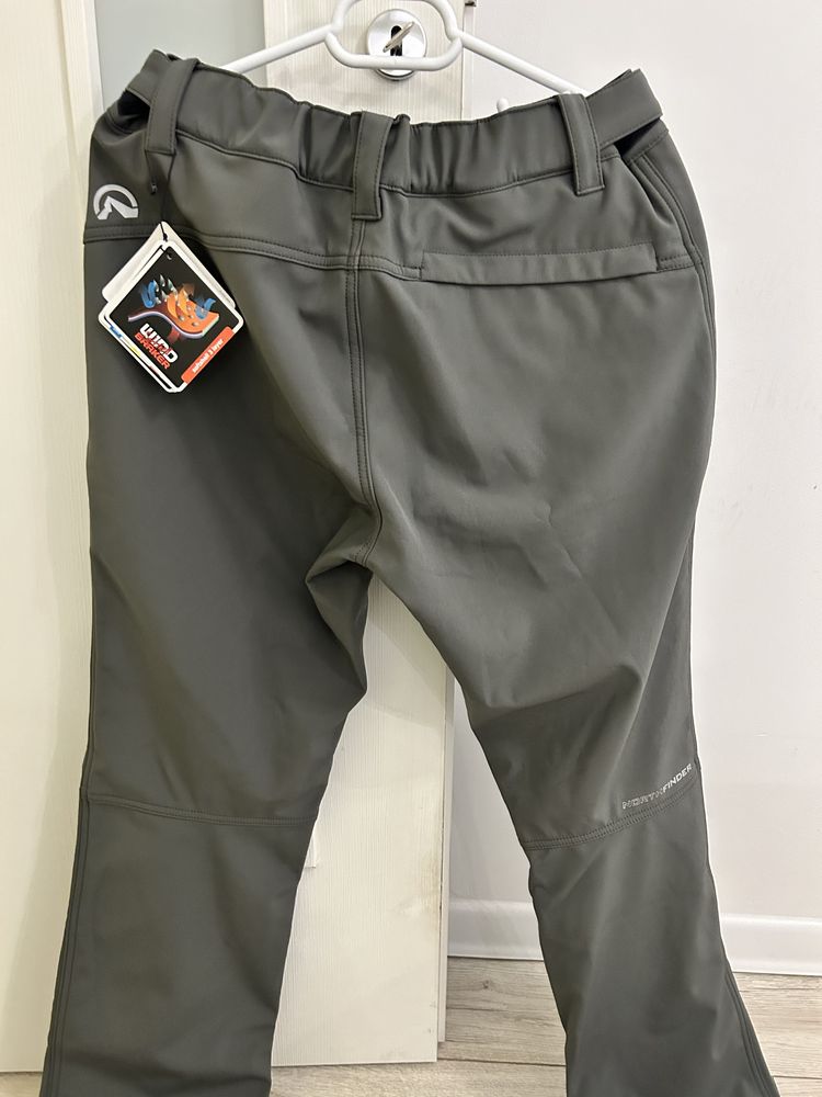 Pantaloni noi Northfinder M